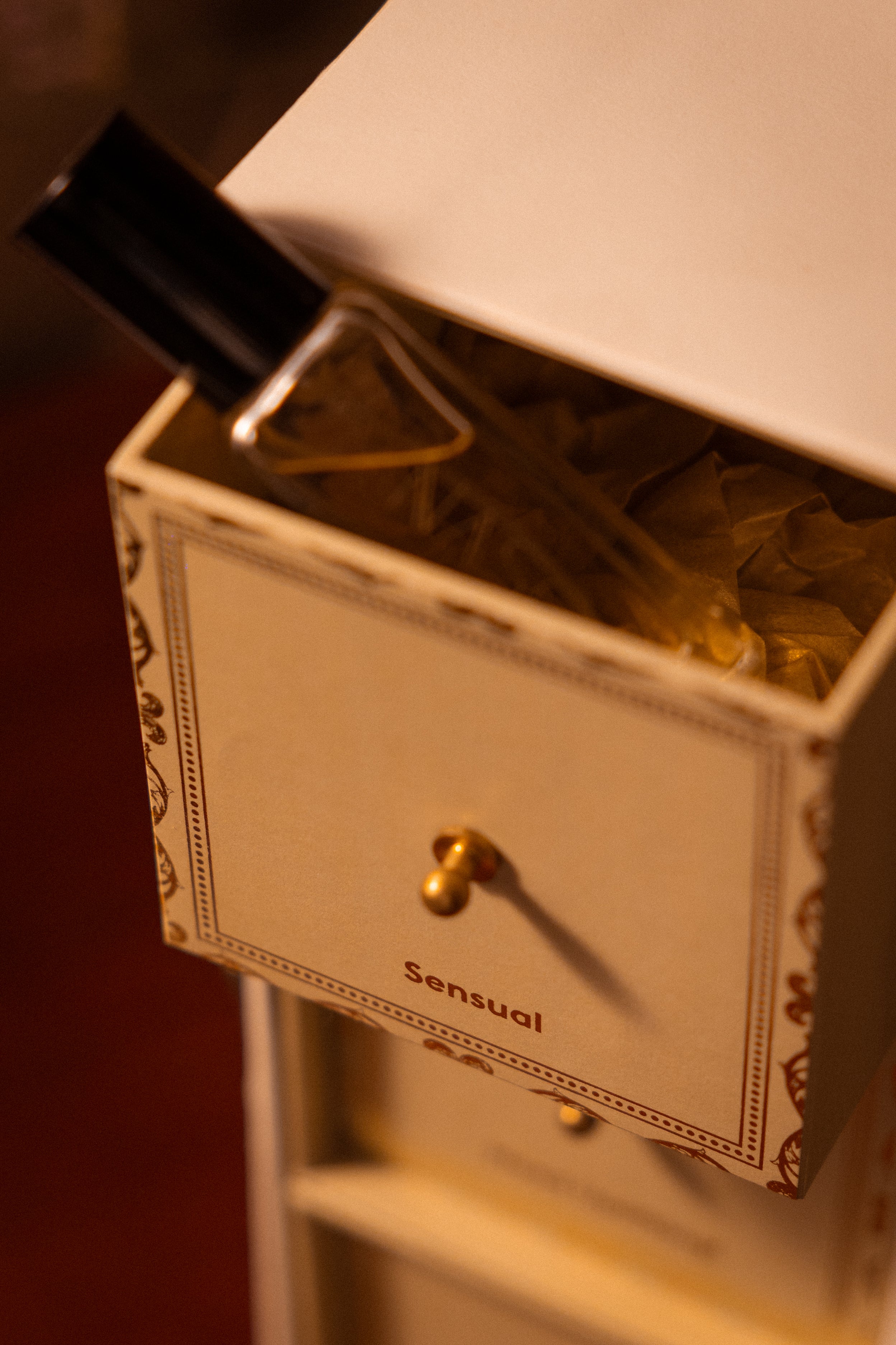 Naso Scent Closet Box